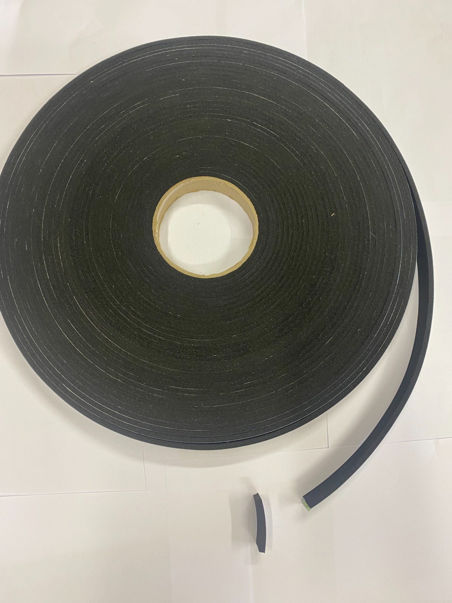 F-top tihend iseliimuv, EPDM 4 x 20mm, m