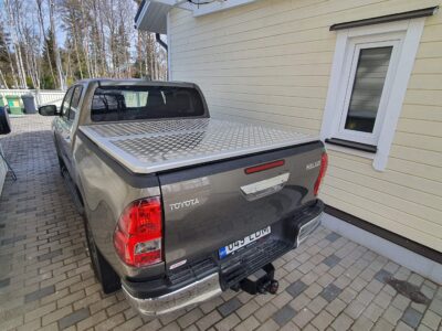 F-top, madal kastikate 50-50